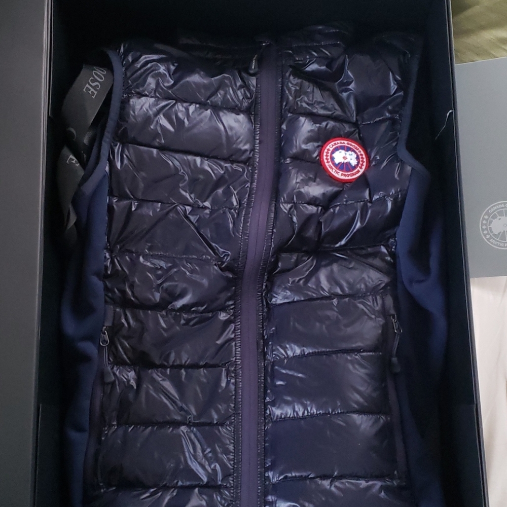 Canada Goose HyBridge Lite Vest NWT
